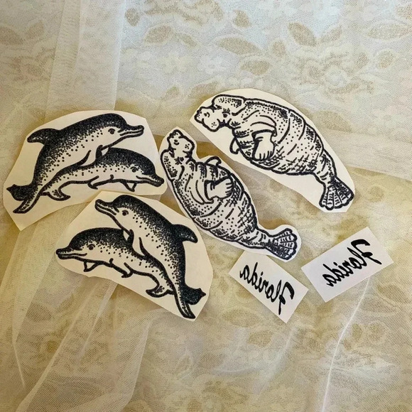 Iron-On Tee/T-Shirt patches Dolphin Manatee Florida set of 6/half-dozen patches - Picture 4 of 6